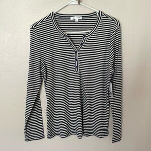 NWT Daily Thread Long Sleeve Henley Top. XL
